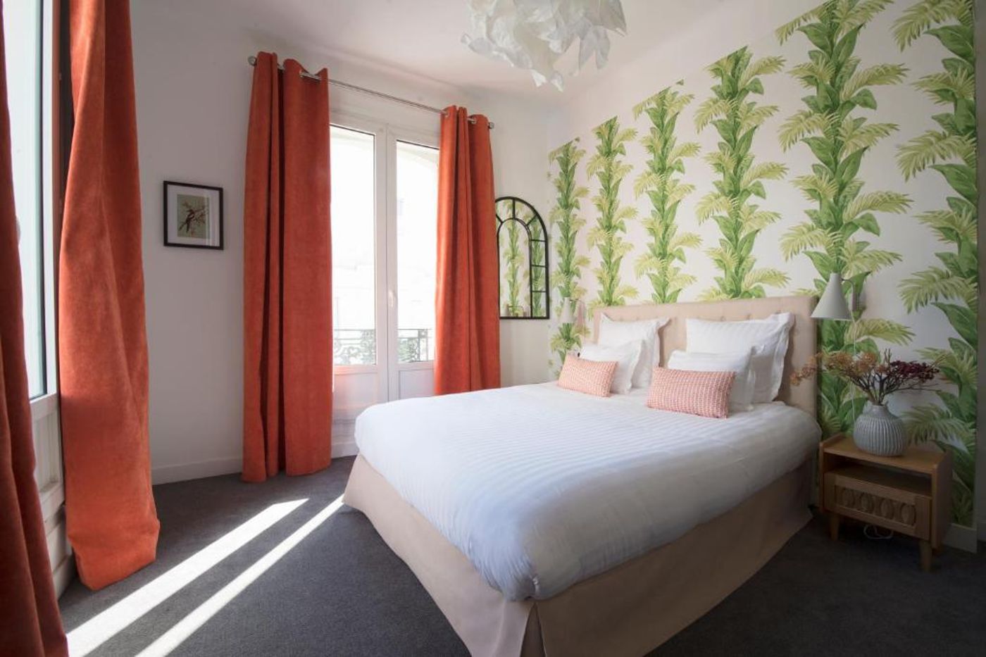 Batignolles - France - PARIS - Room - 1