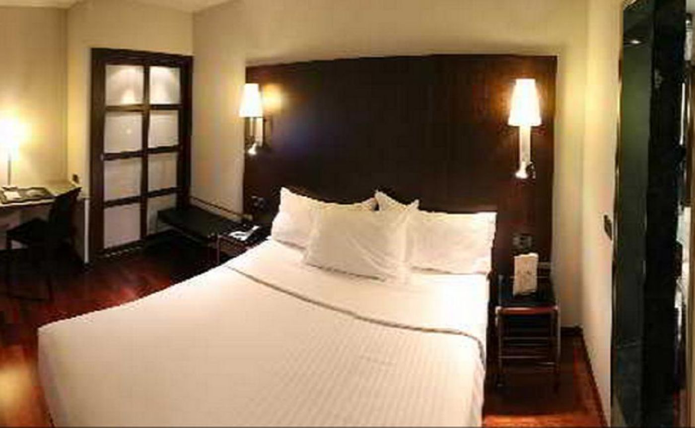 Hotel Vilamari-Spain-Barcelona-Room-2