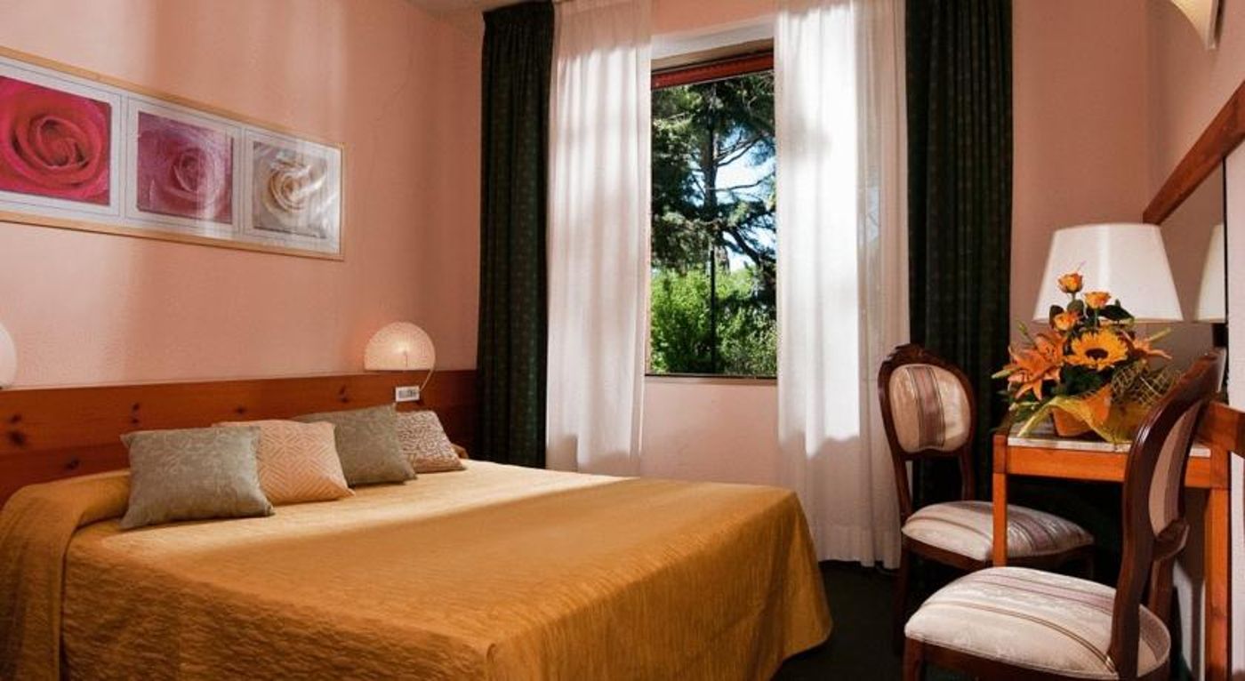 Park Hotel California