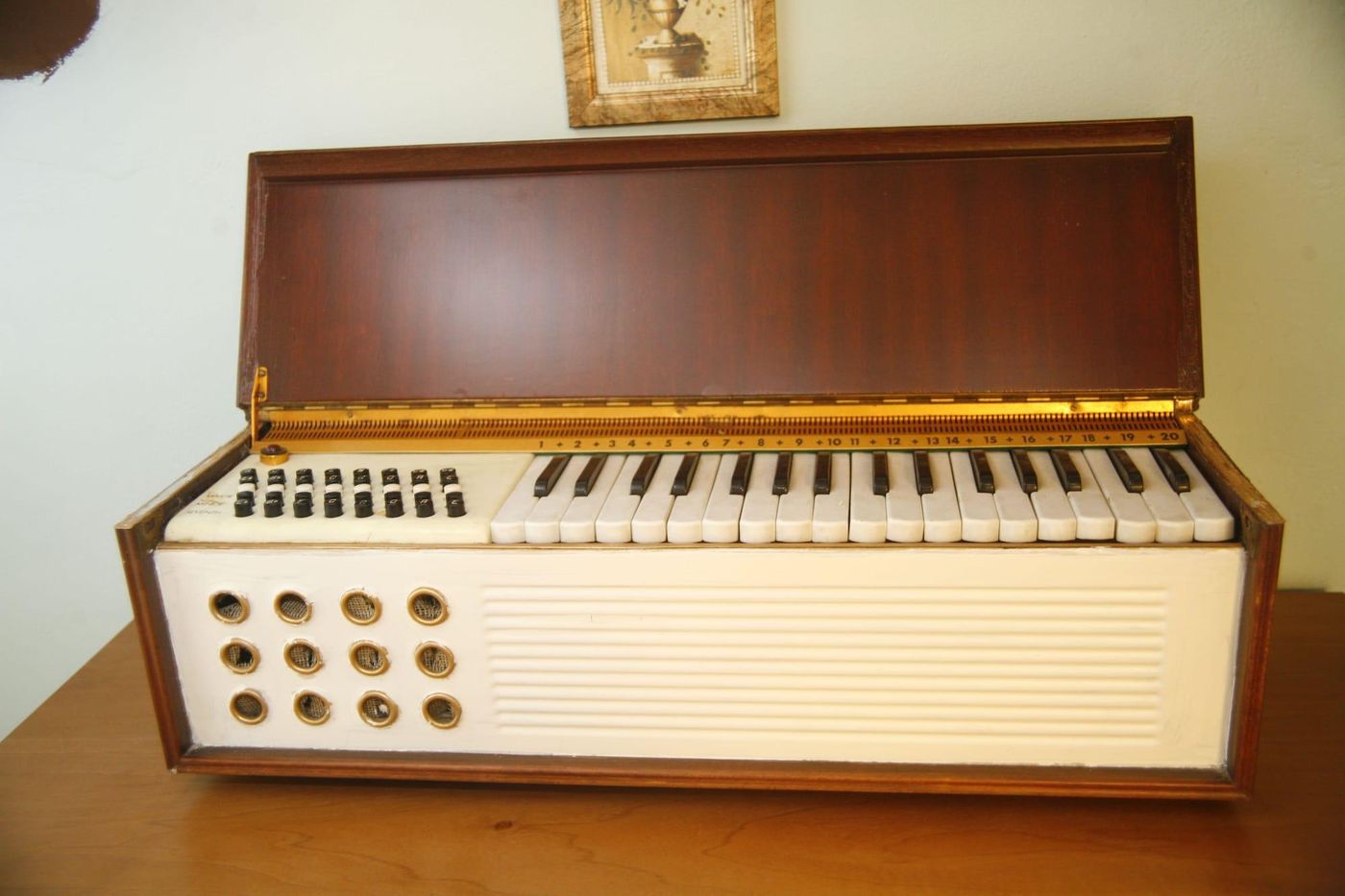 B&B Cindy-Italy-CASCINA-Lobby-4