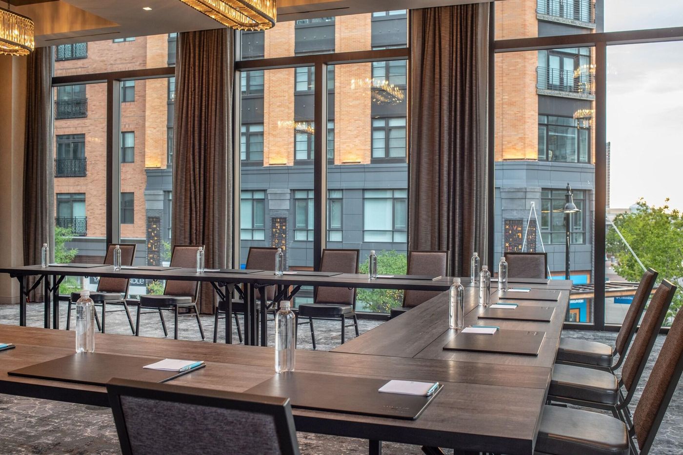 The-Row-Hotel-At-Assembly-Row--Autograph-Collectio-Conferences-5