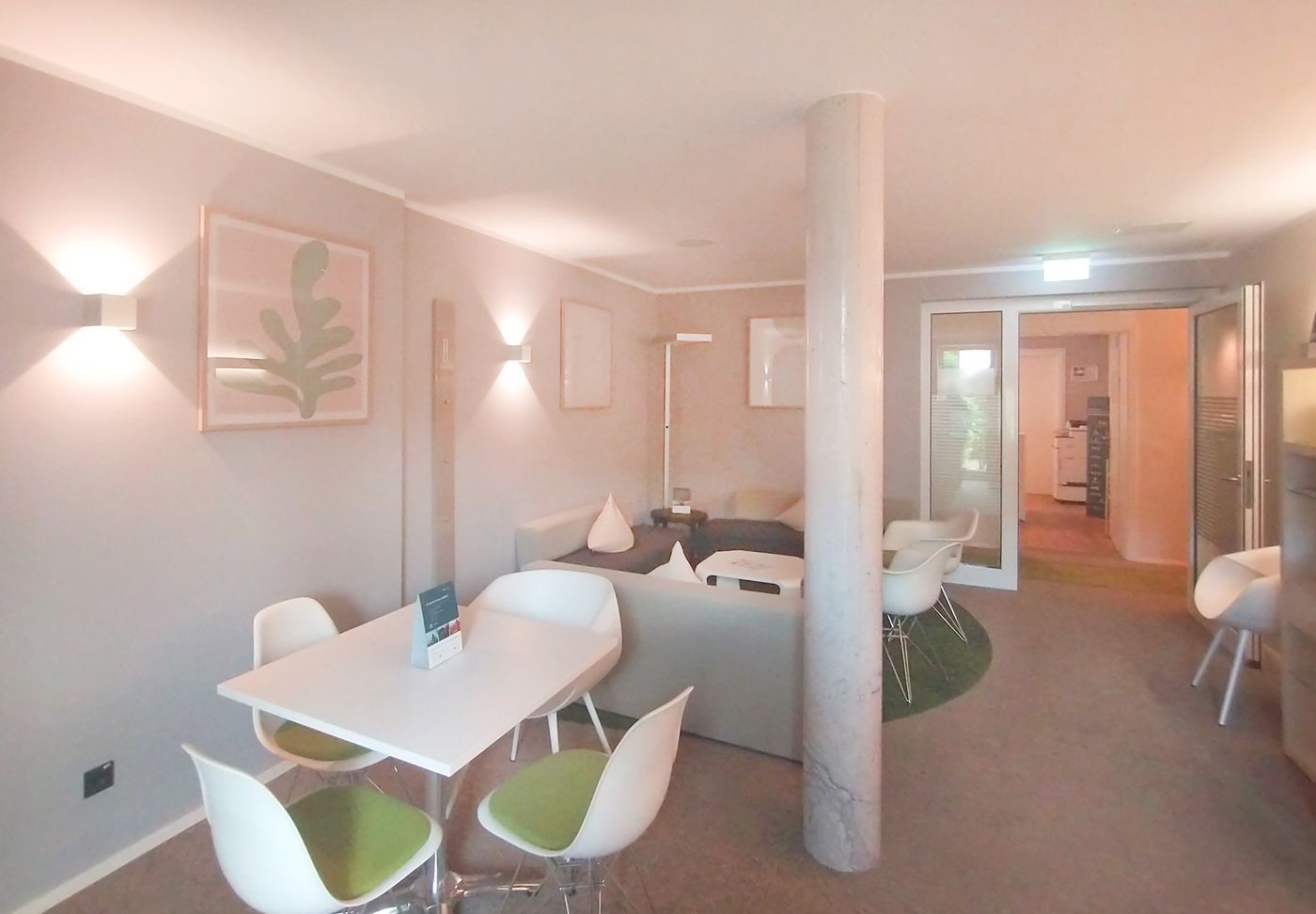 Candlewood Suites Furth-Germany-Fürth-Lobby-4