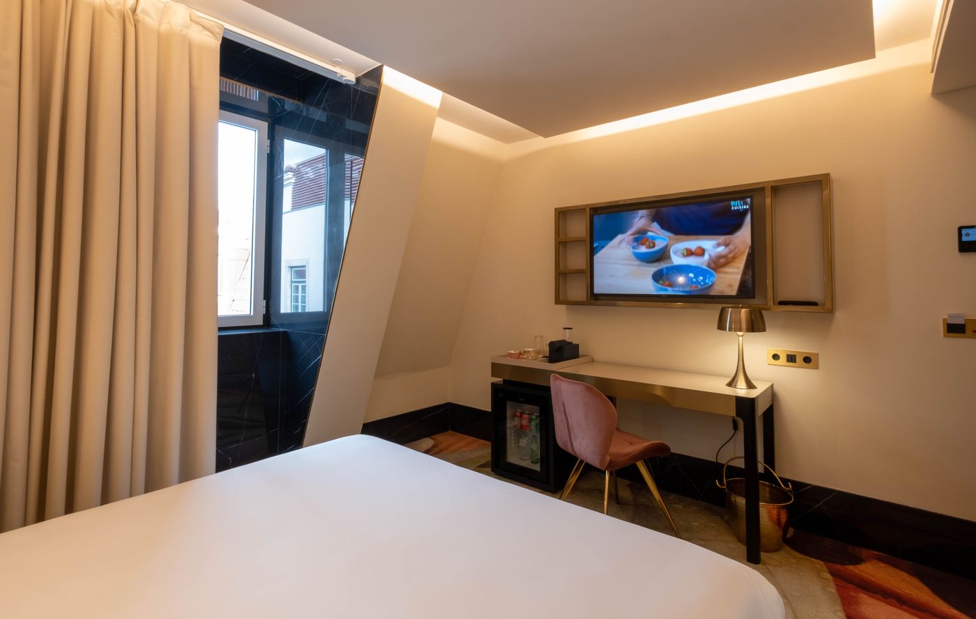 Madalena-By-the-Beautique-Hotels-Room-40