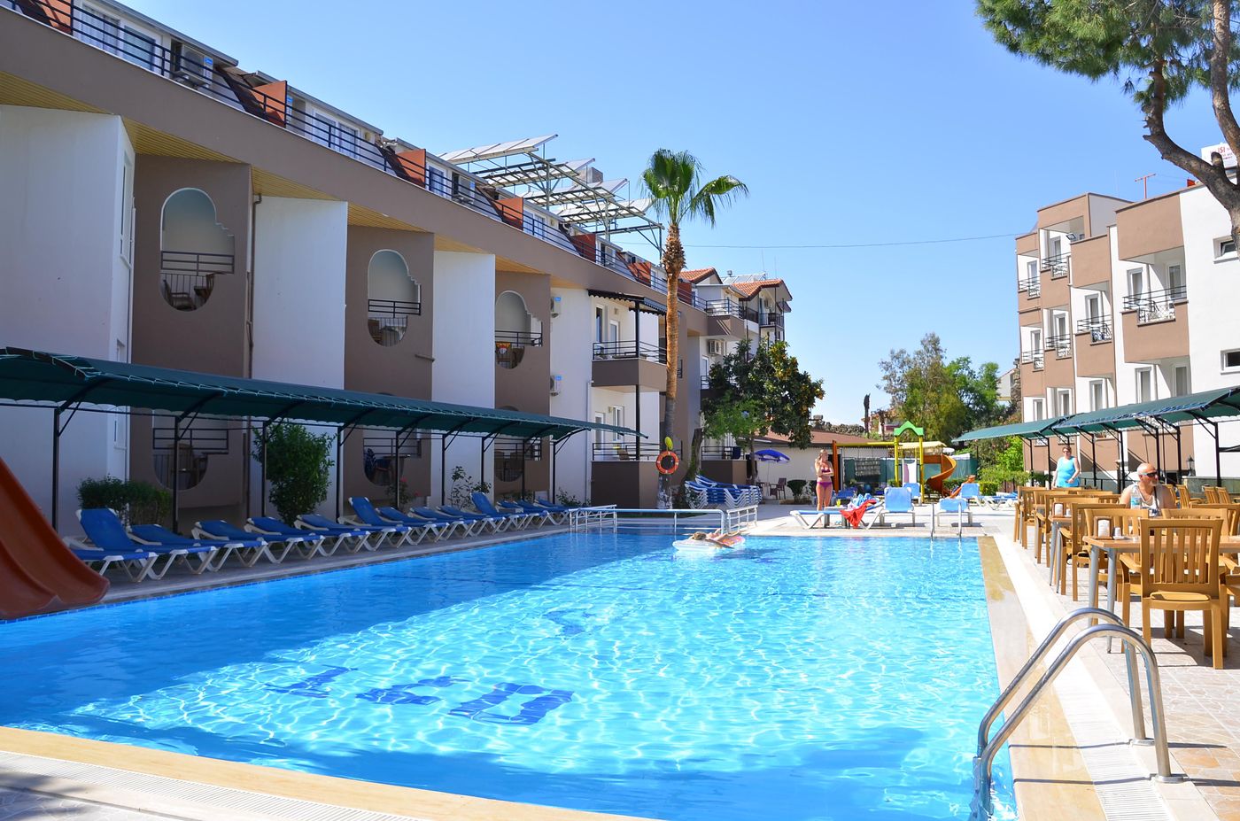Angora-Hotel-Pool-3