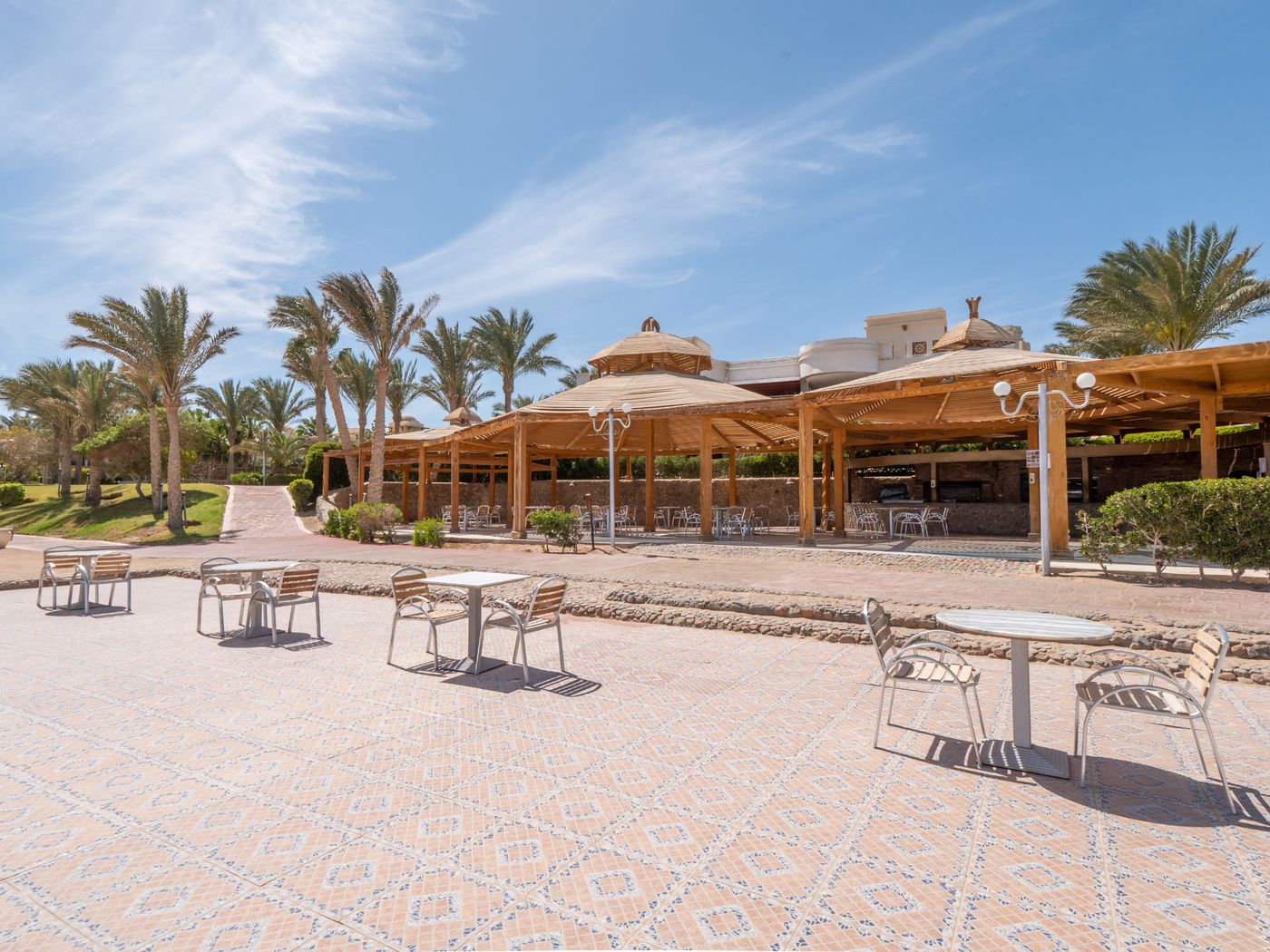 Serenity-Makadi-Beach-Bar-20