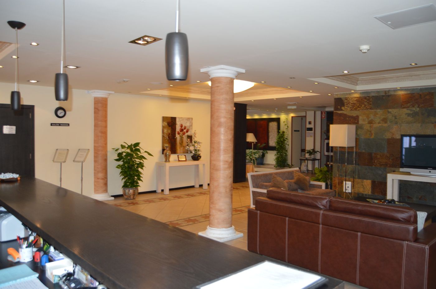 La-Aldea-Suites-Hotel-Lobby-53