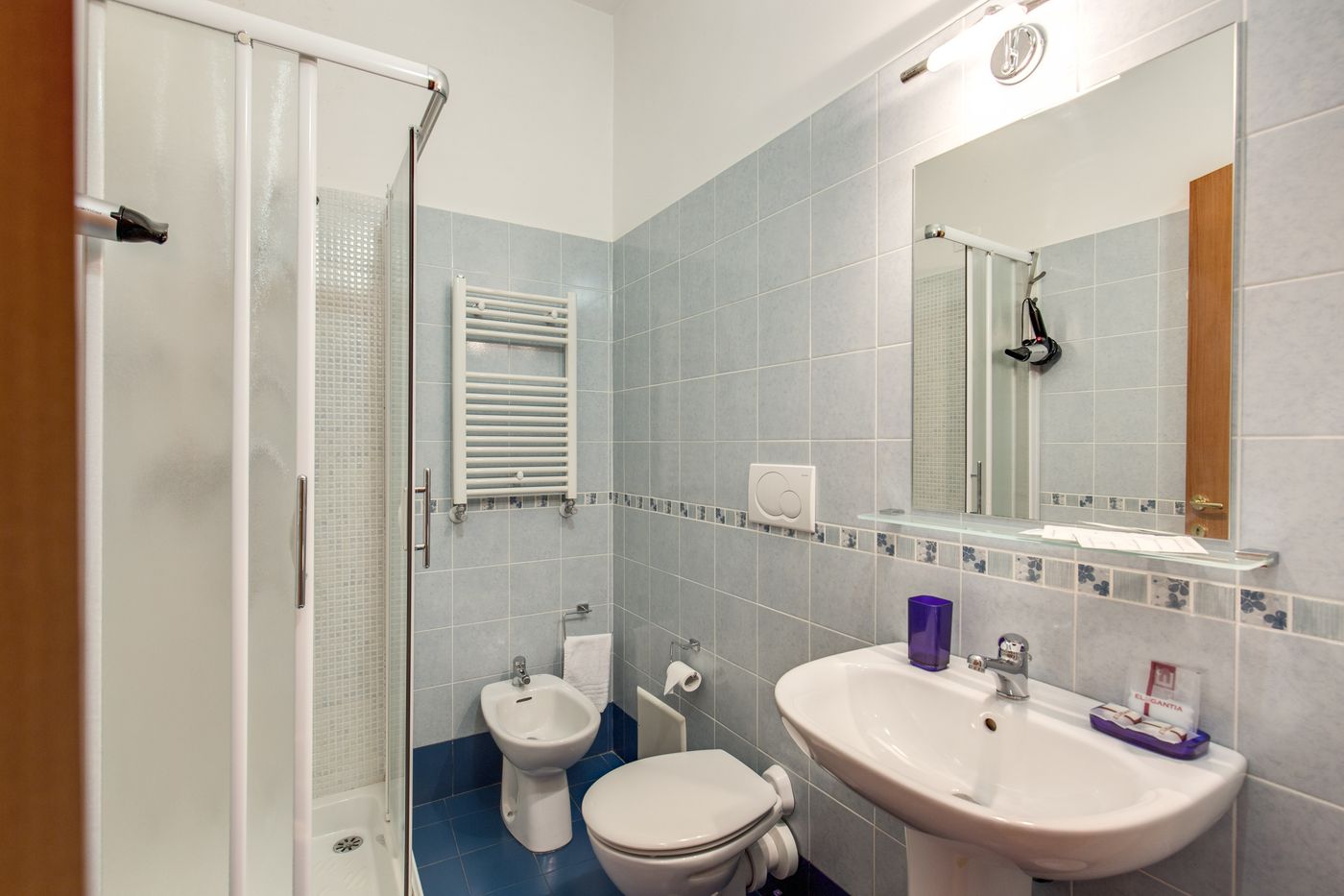 Bon Ton Suites-Italy-ROMA-Room-4