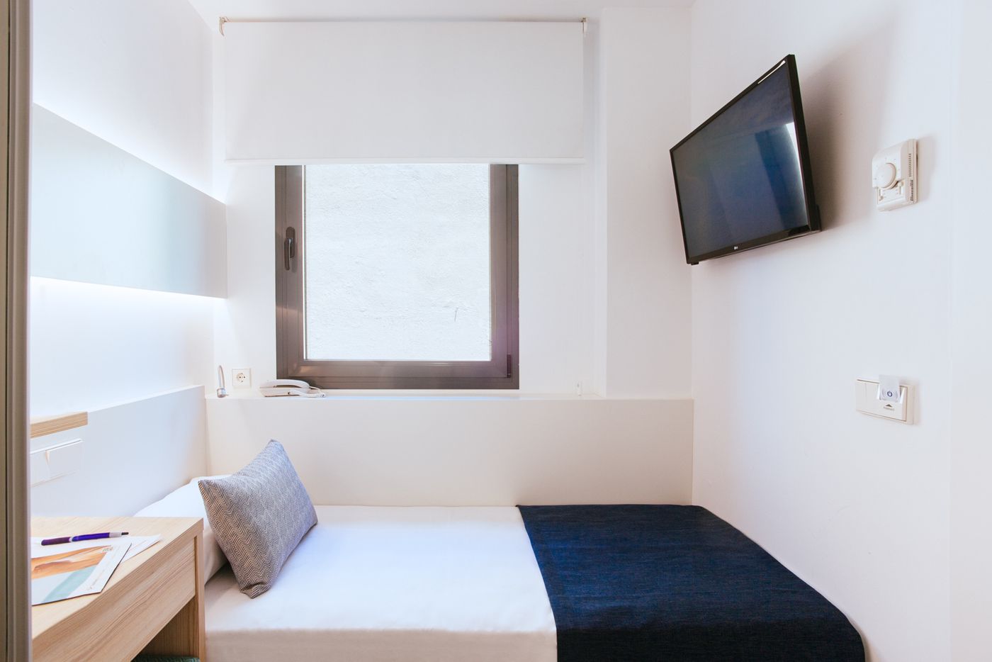 Globales-Acis---Galatea-Hotel-Room-35