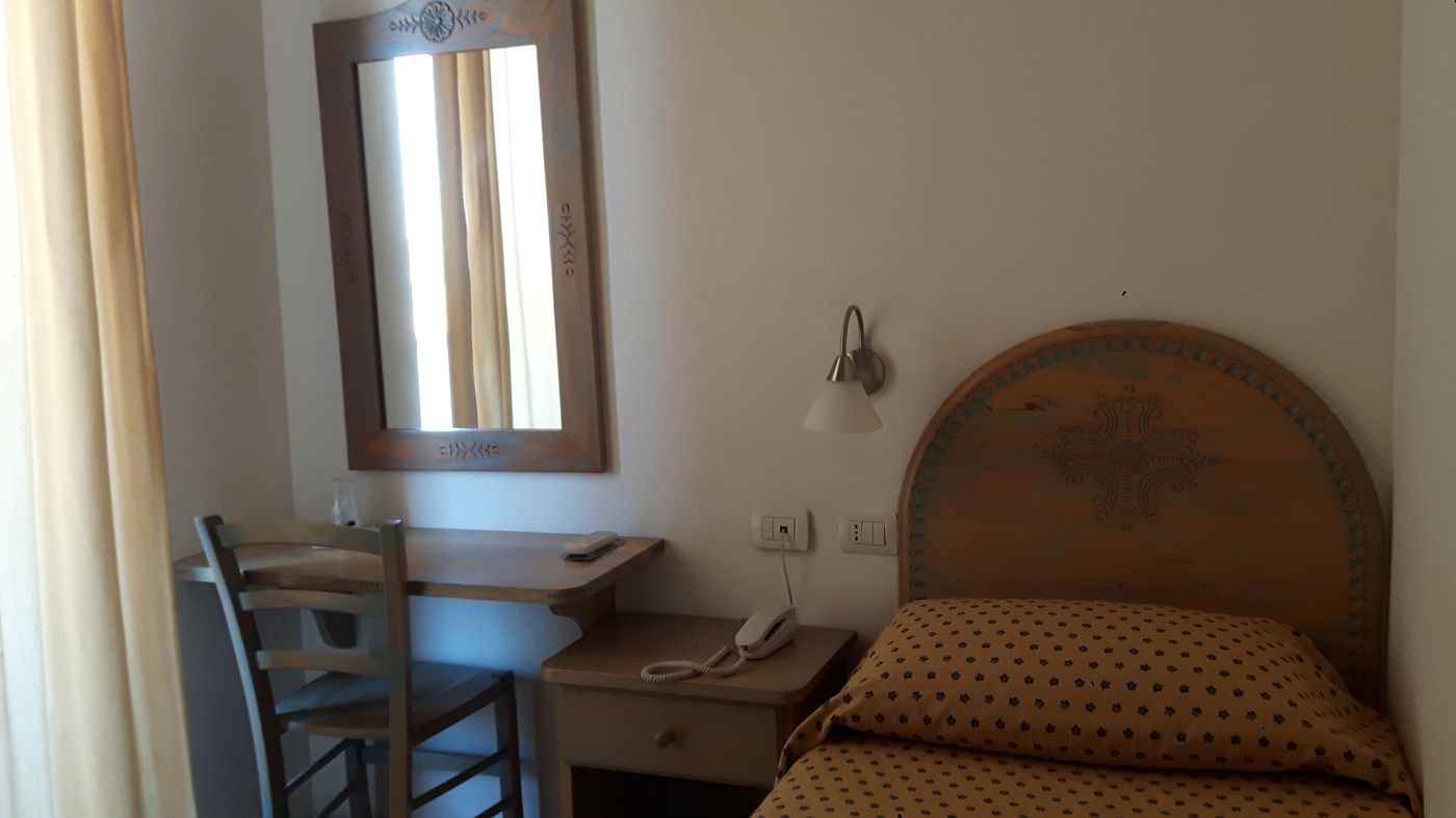 Alghero-Vacanze-Hotel-Room-6