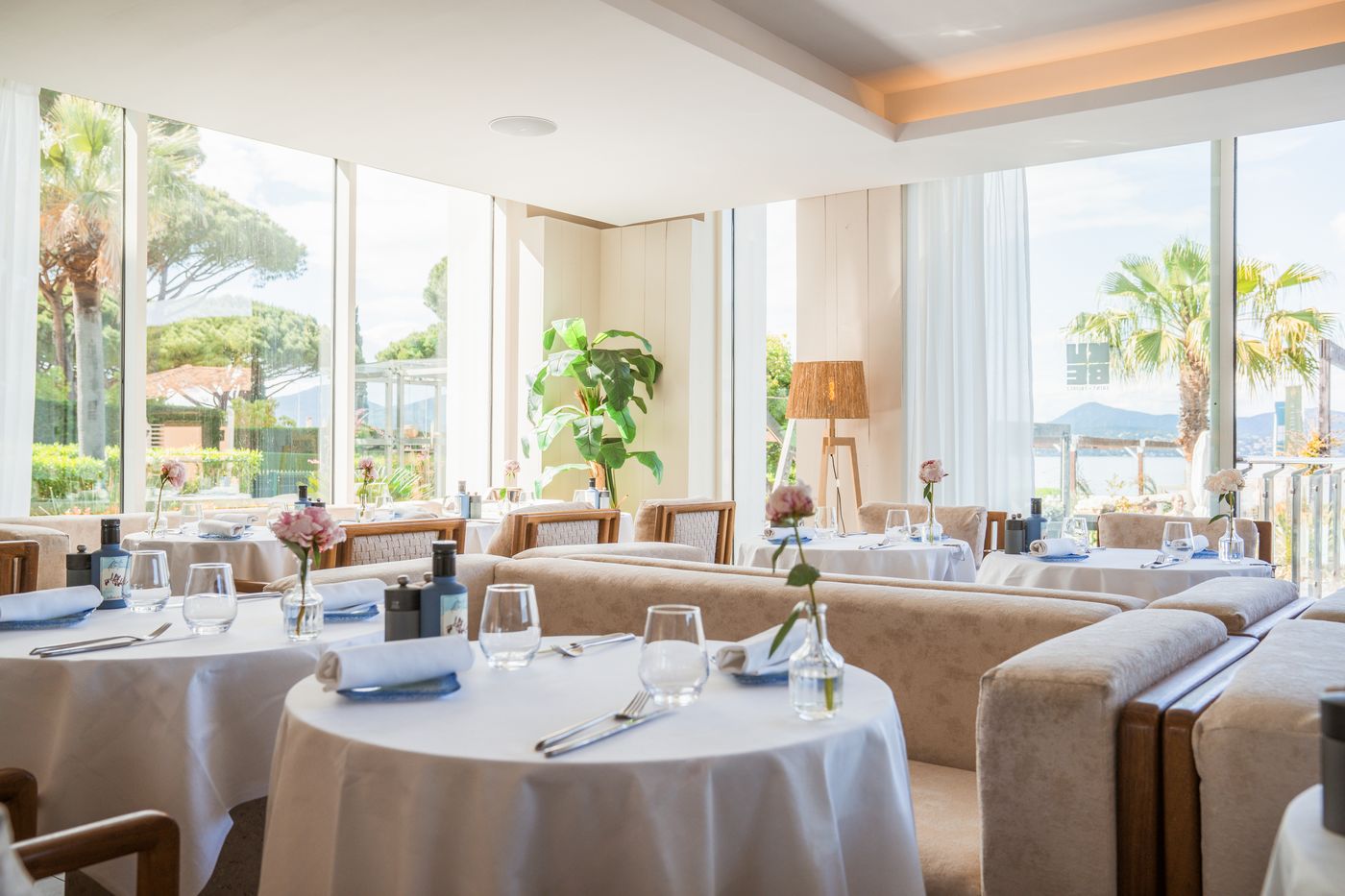 Kube-Hotel-St-Tropez-Restaurant-83