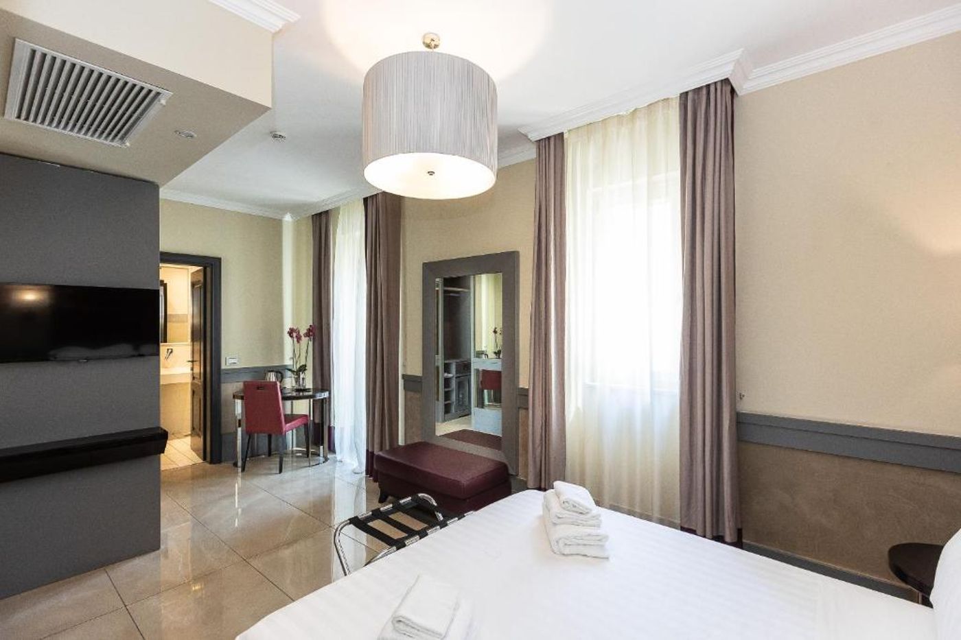 Hotel-Castellino-Roma-Room-29