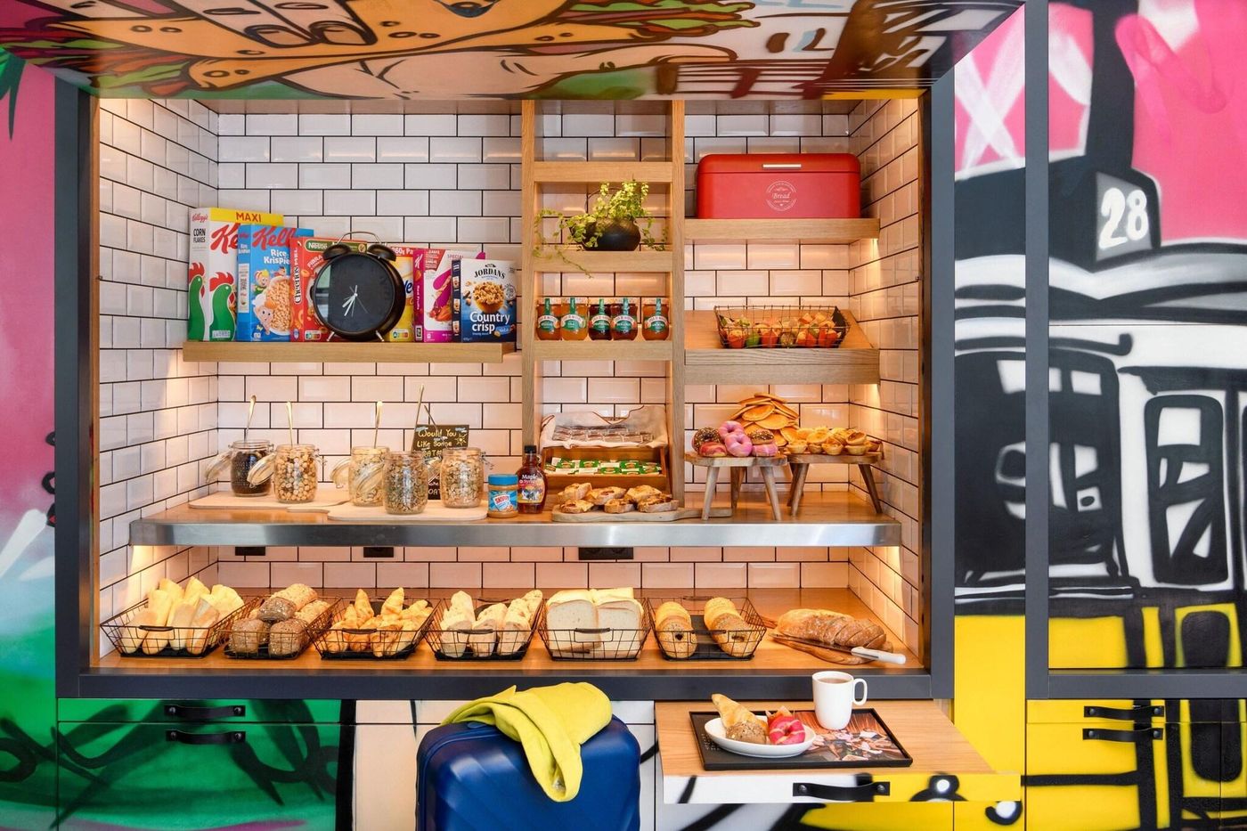 Moxy-Lisbon-City-Restaurant-57