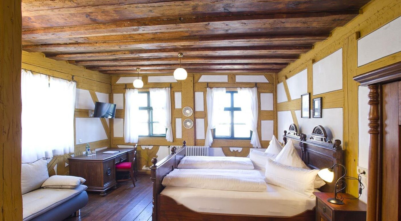 Restaurant & Hotel Der Schwan-Germany-SCHWANSTETTEN-Room-8