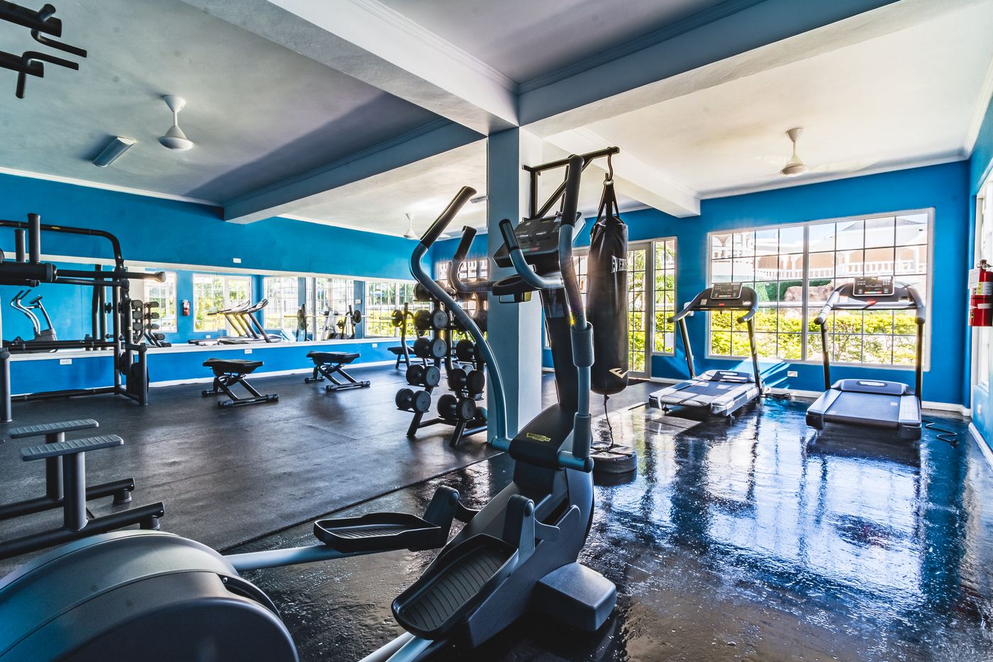 Travellers Beach Resort