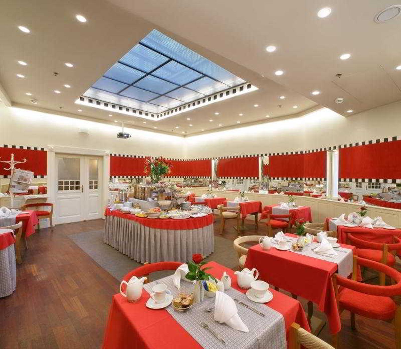 Mamaison-Hotel-Riverside-Prague-Restaurant-30