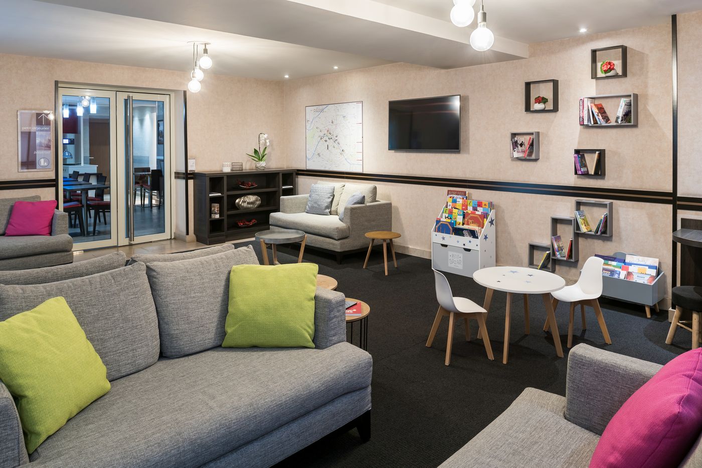 Aparthotel-Adagio-Paris-Opera-Lobby-2