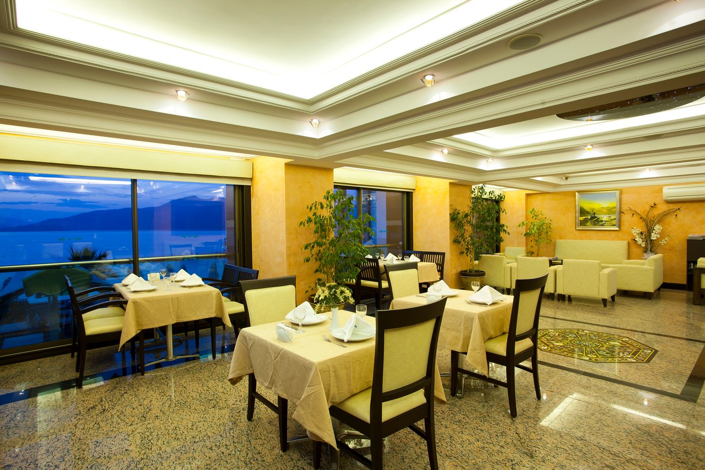 Orsmaris-Boutique-Hotel-Lobby-37