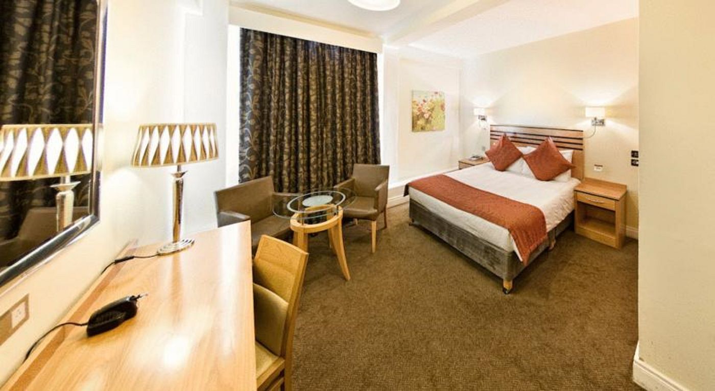 Riu-Plaza-The-Gresham-Dublin-Room-48