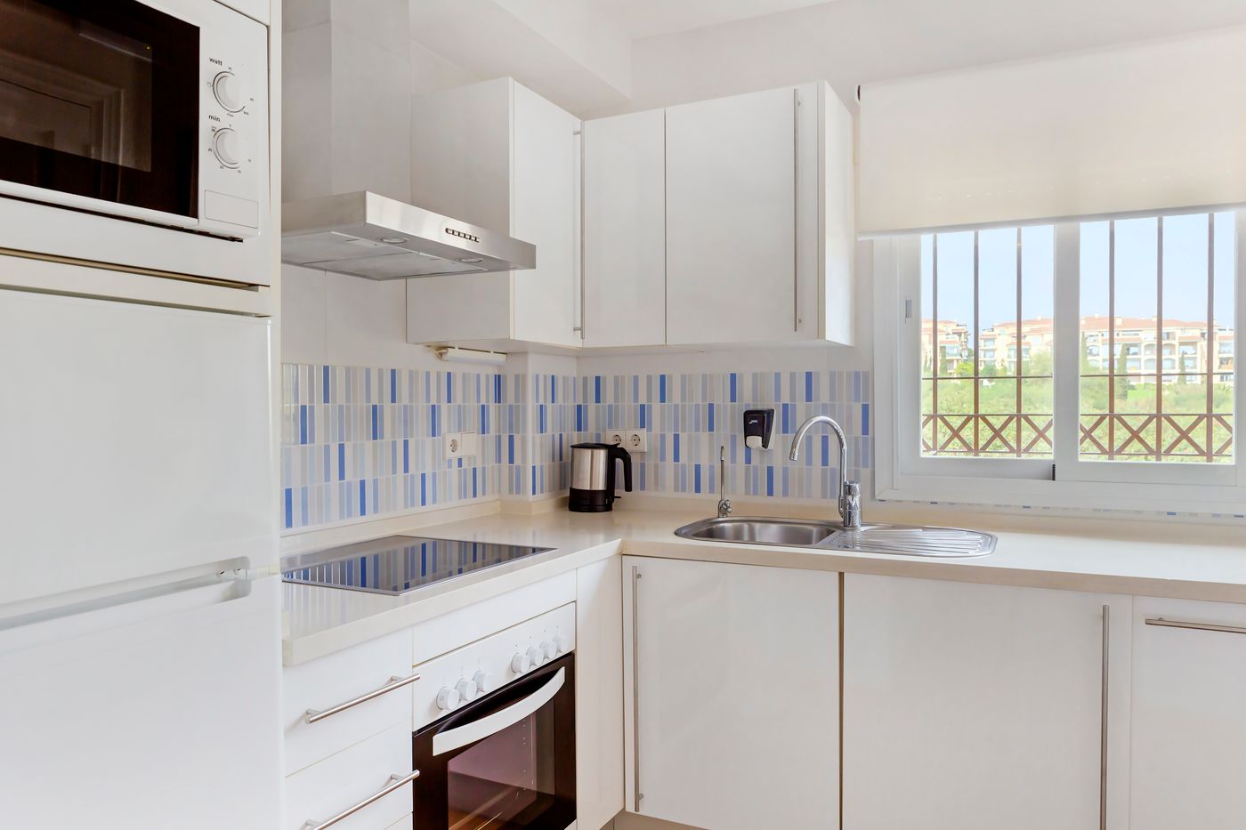 Los-Amigos-Beach-Club-Room-23