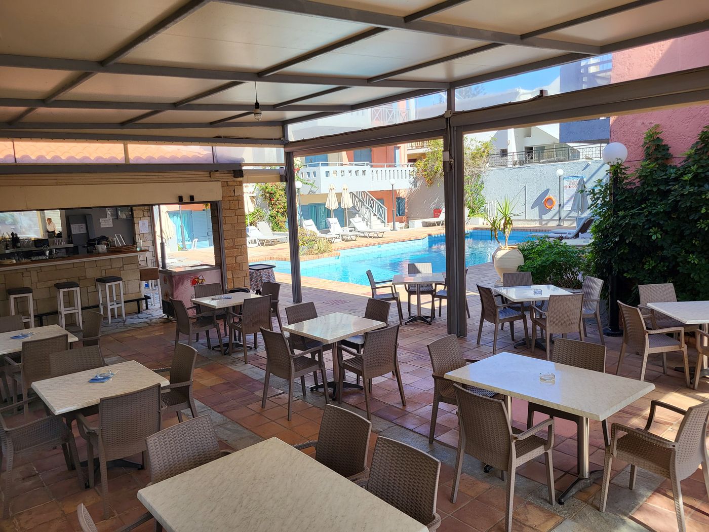 Marilisa-Hotel-Bar-12