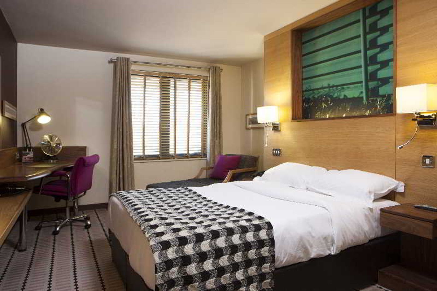 Lodge at Bristol-United Kingdom-BRISTOL-Room-5