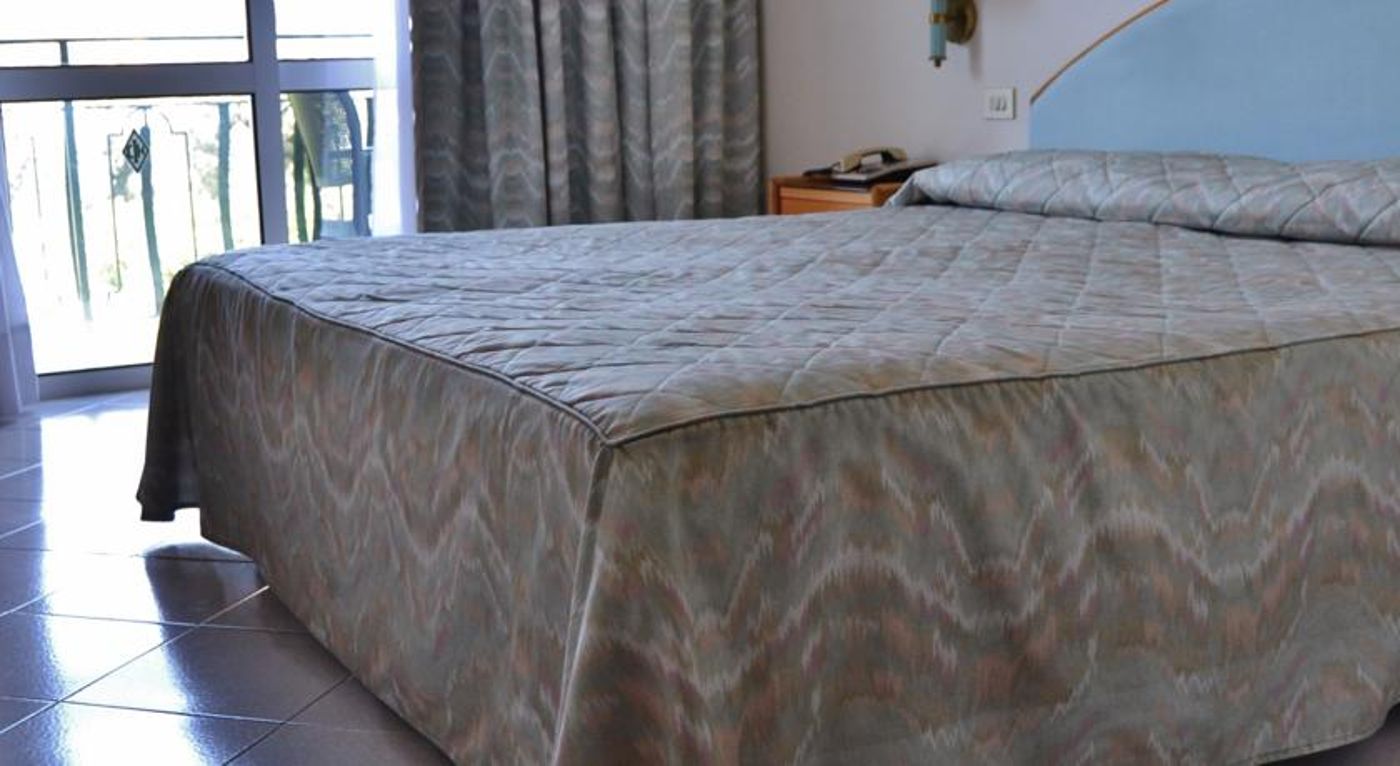 Carlton International