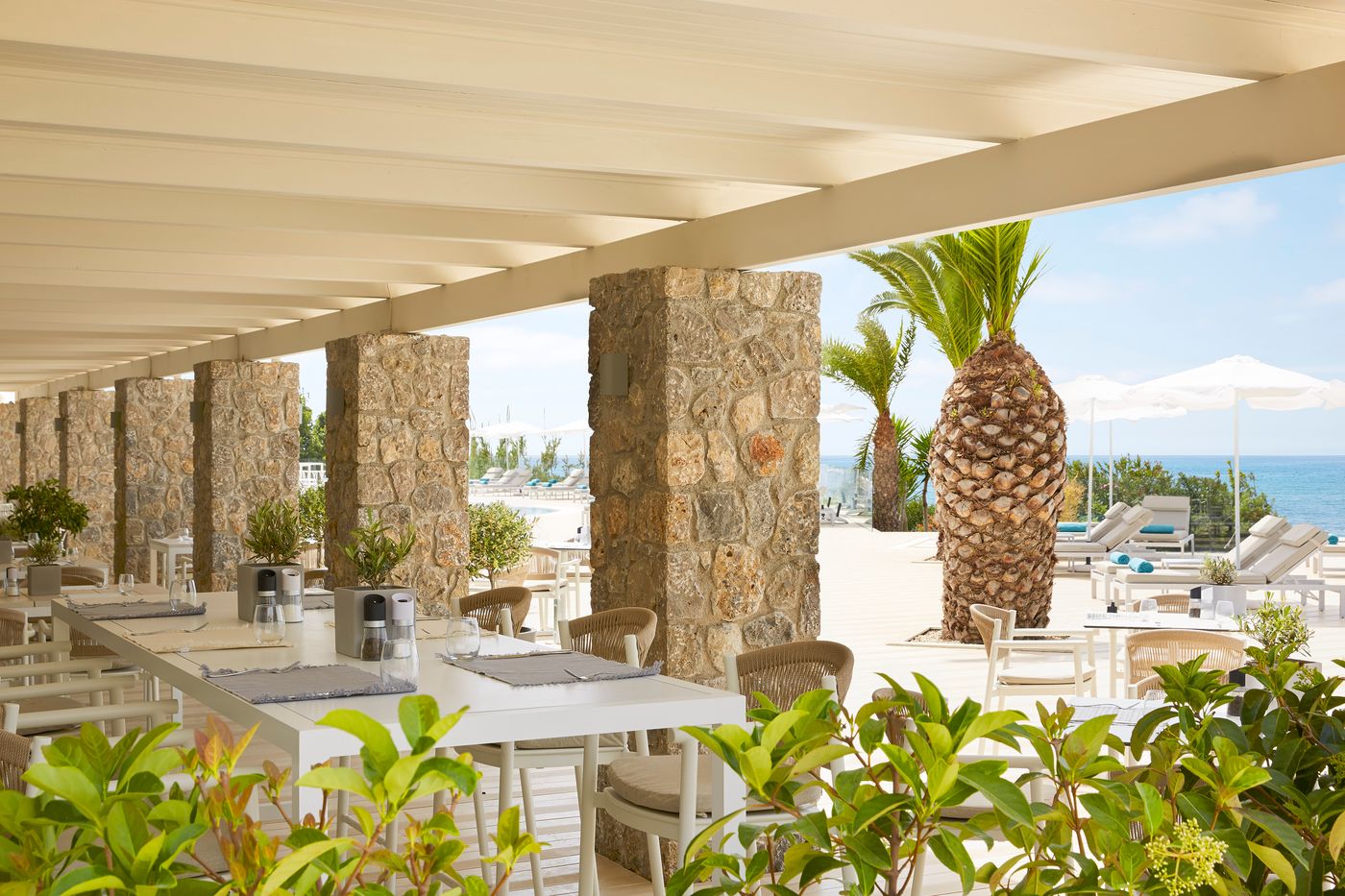 Mayor-Pelekas-Monastery-Restaurant-10