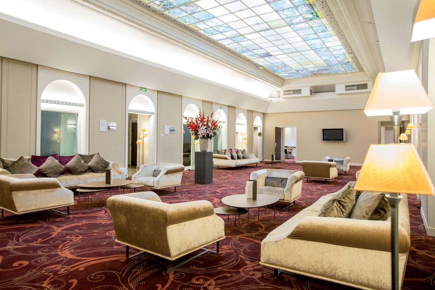 Hotel-Provinces-Opera-Vacances-Bleues-Lobby-10