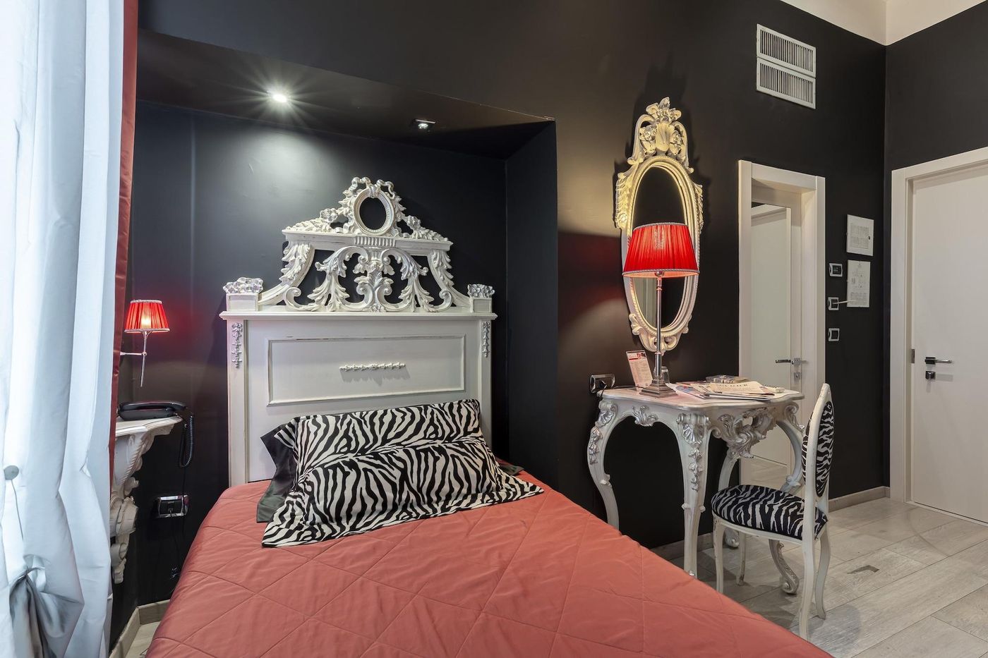 Columbia-Charming-Spa-Room-11