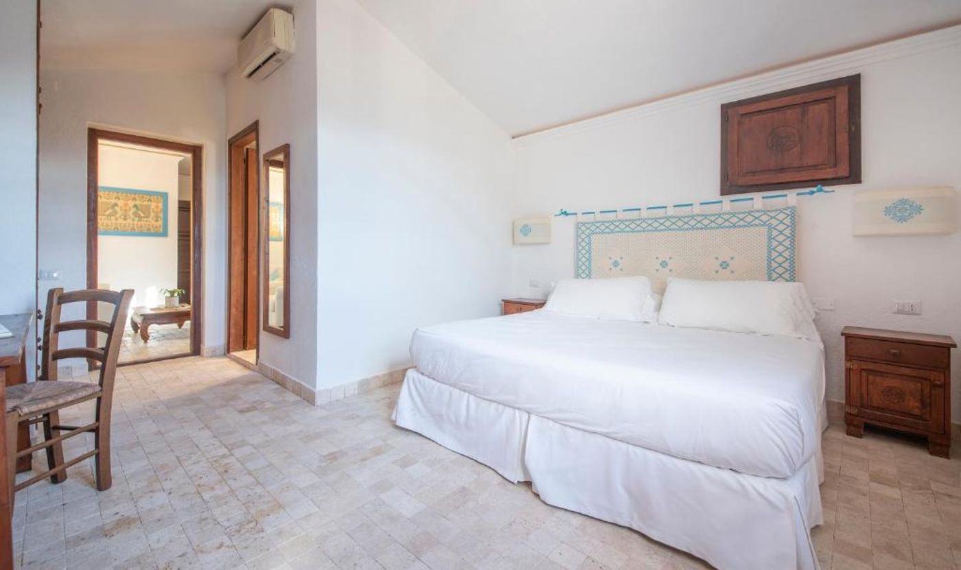 Arbatax-Park-Resort---Borgo-Cala-Moresca-Room-19