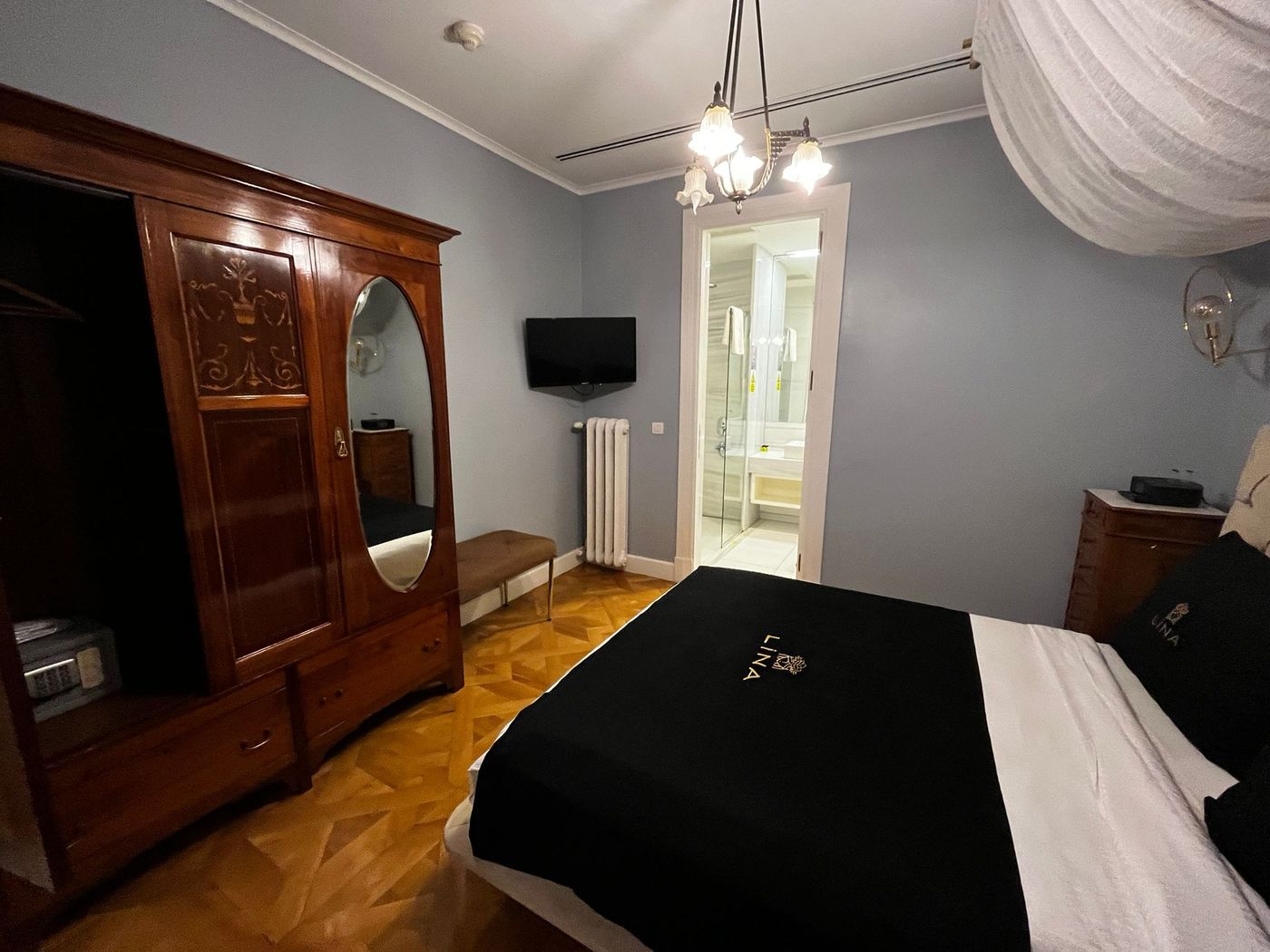 Lina-Hotel-Taksim-Pera-Room-16