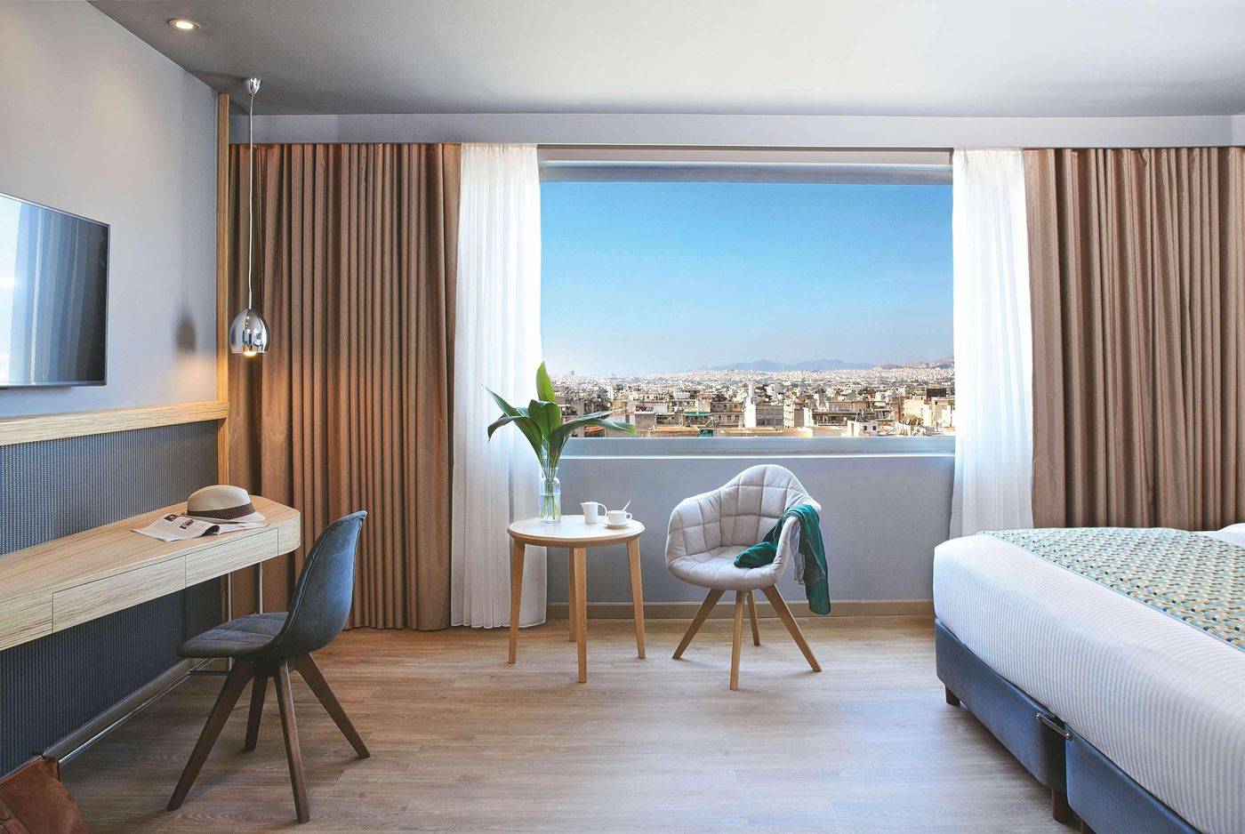 Wyndham-Grand-Athens-Room-4