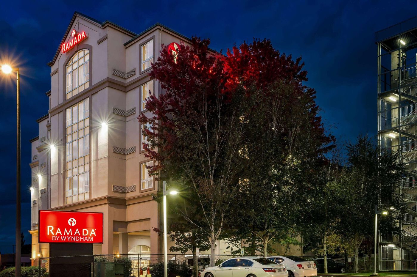 Ramada by Wyndham SeaTac Airport-United States-SEATAC-General view-5