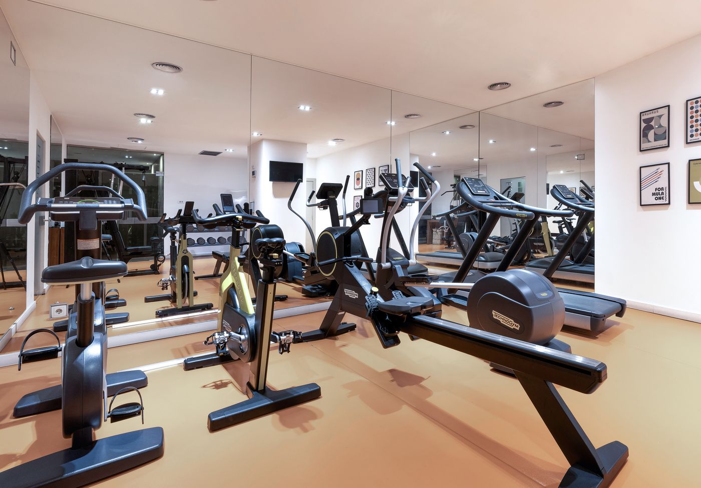 Hotel Barcelona Condal Mar, managed by Meliá