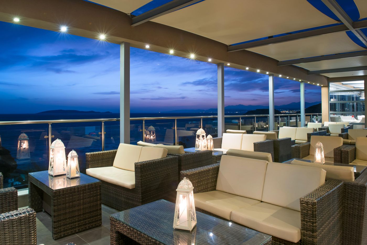 Blue-Bay-Resort-Terrace-16