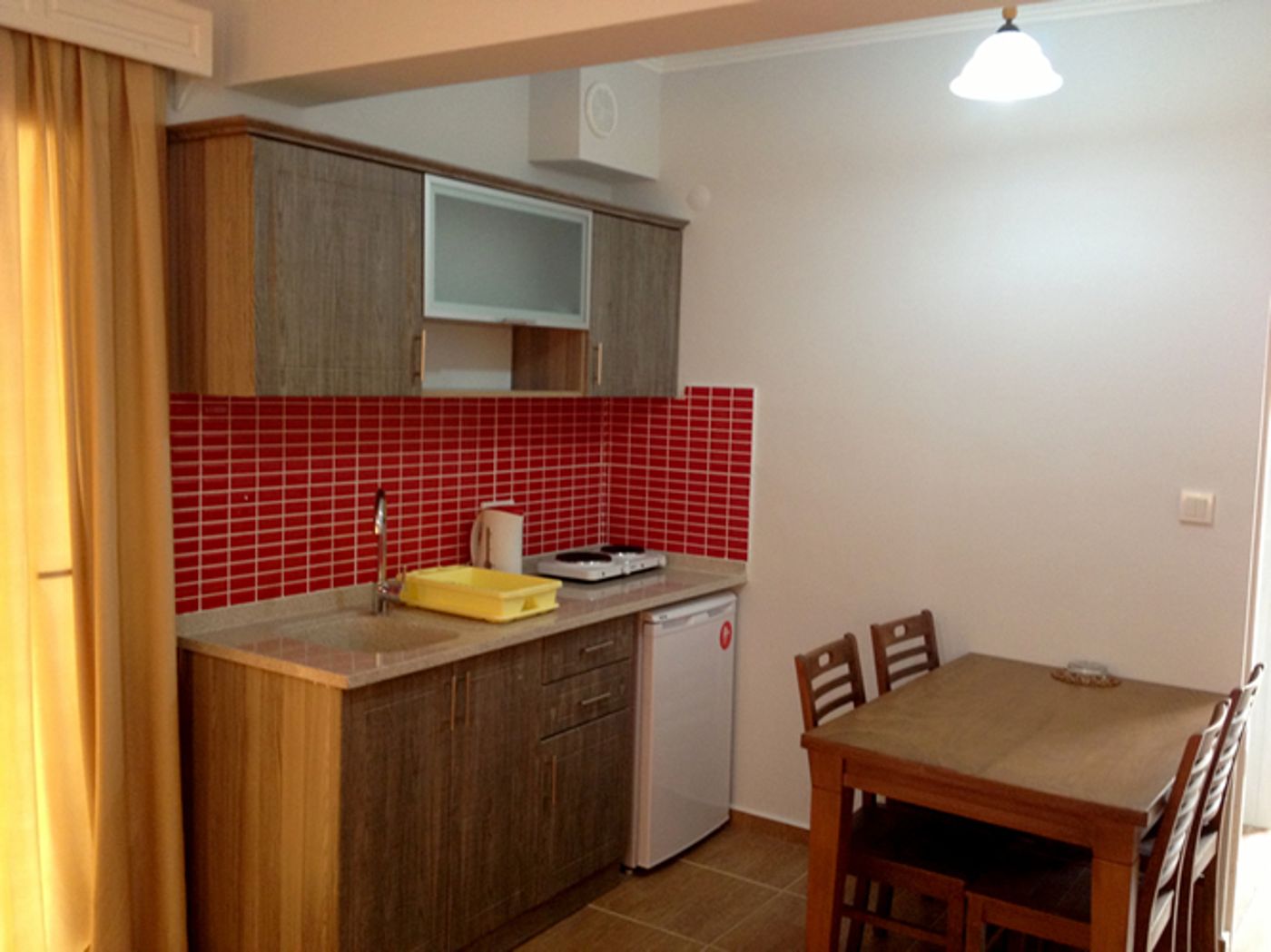 Ozukara 1 Apartments