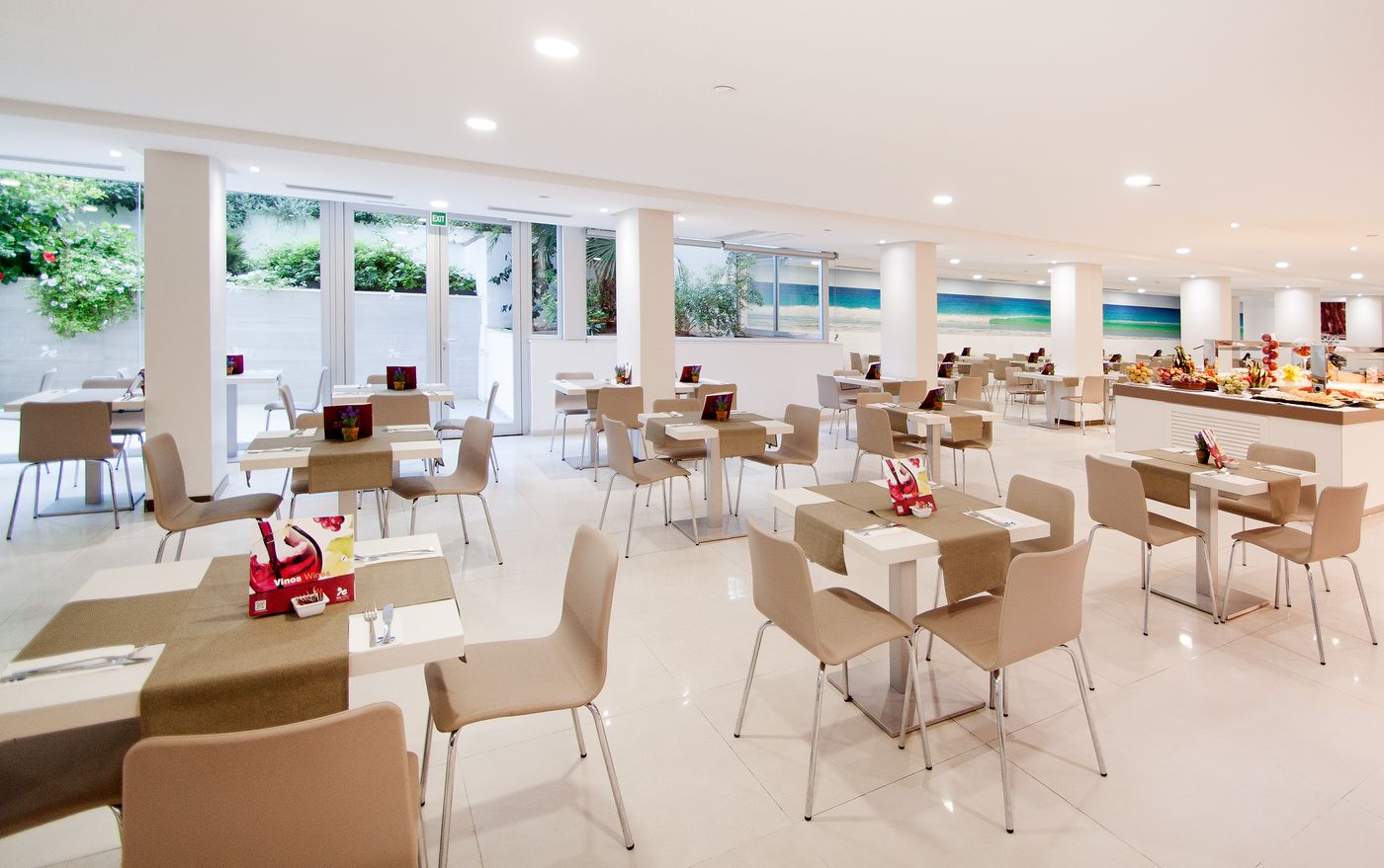 Ola Panama - Adults Only