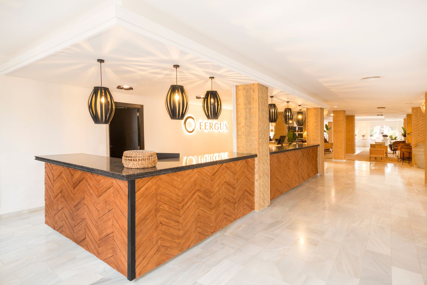 Club-Bahamas-Ibiza-Lobby-52