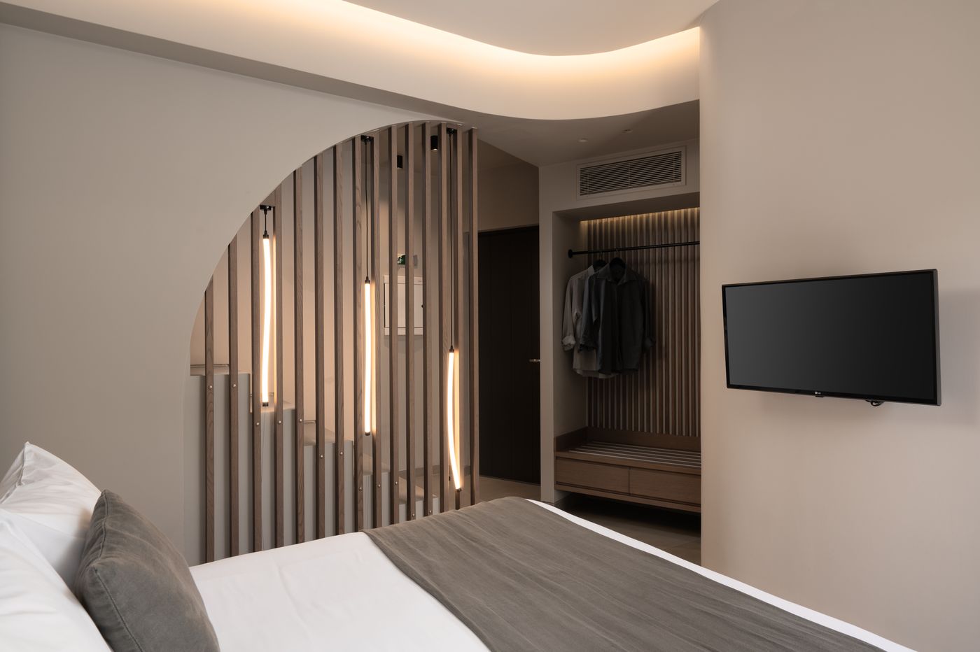 Apikia-Santorini-Room-39