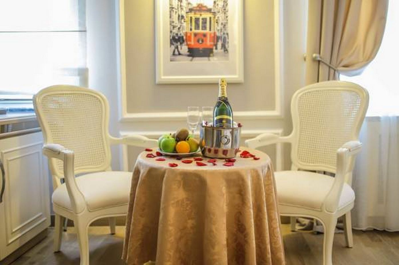 The-Constantine-Hotel-Room-6