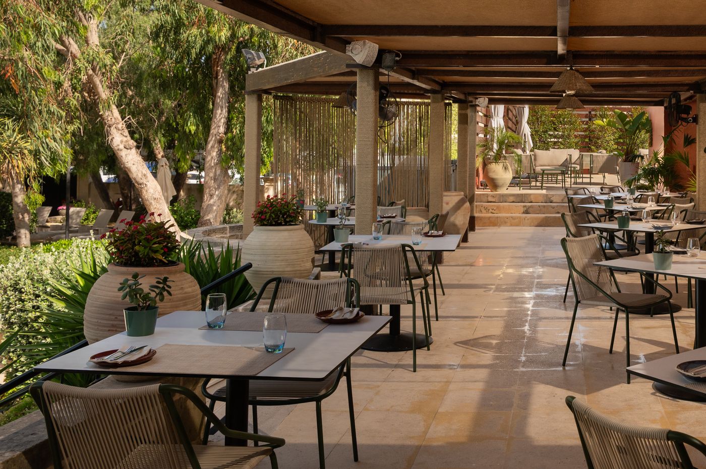 Corinthia-Palace-Hotel-Restaurant-10