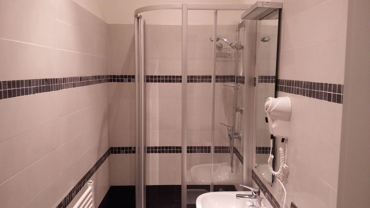 B B Trieste Plus-Italy-TRIESTE-Room-10