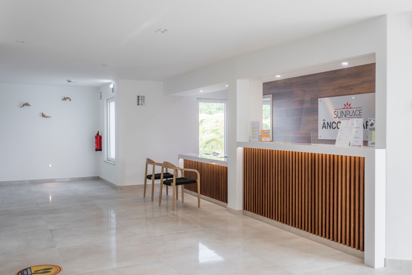 ----ncora-Park-Lobby-62