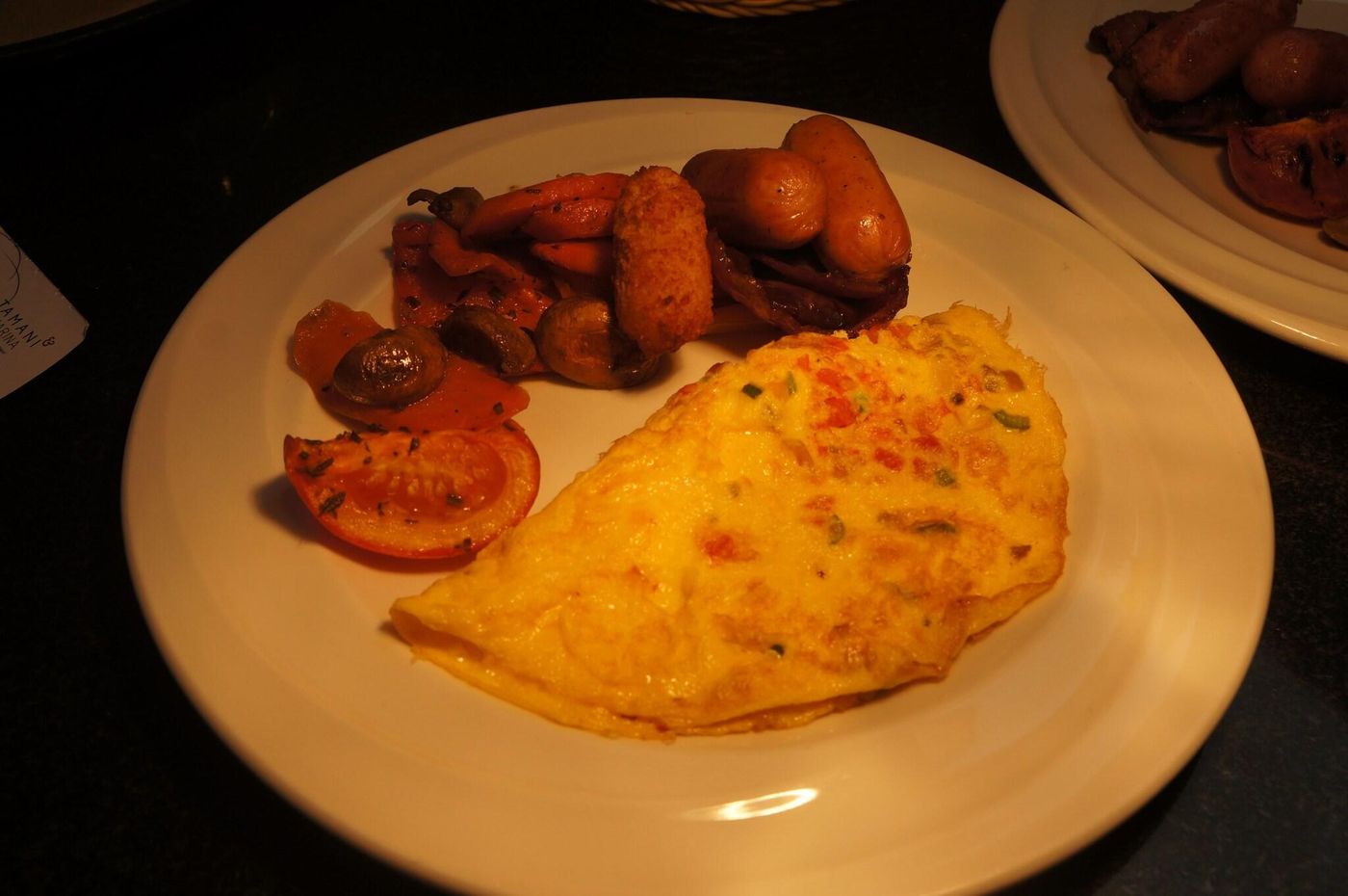 Tamani-Marina-Hotel-and-Hotel-Apartment-Restaurant-32