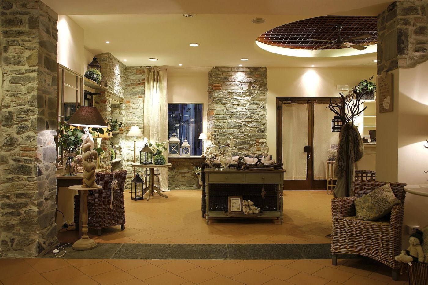 San Giuseppe-Italy-CERNOBBIO -Lobby-7