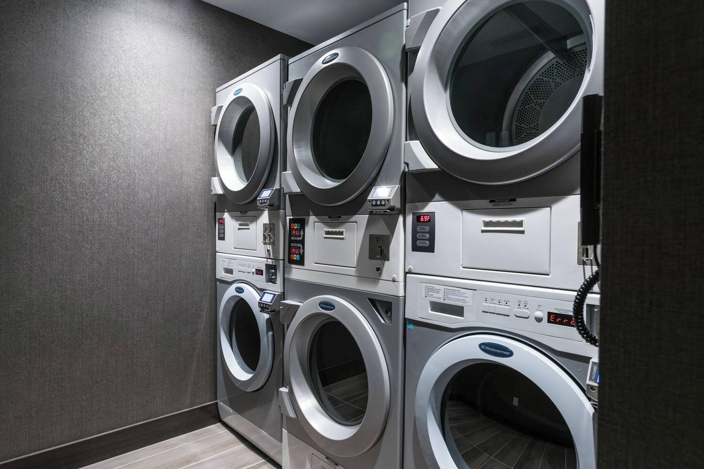 AC-Hotel-Boston-Cambridge-General-view-6