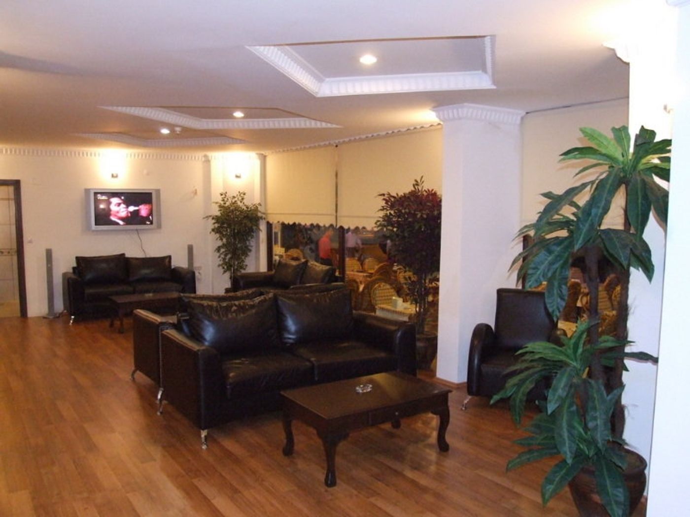 Babadan-Boutique-Lobby-15