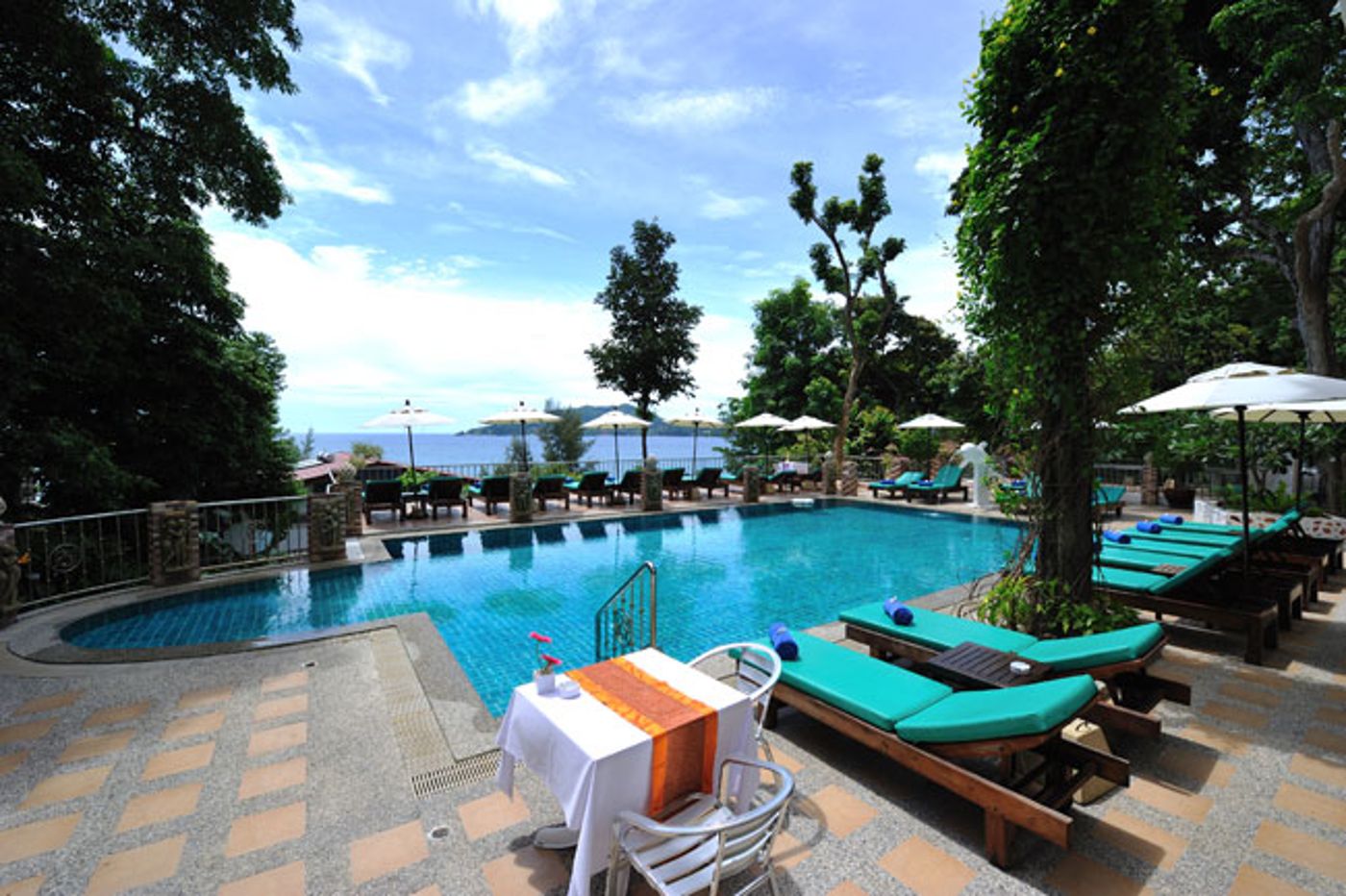 Tri Trang Beach Resort