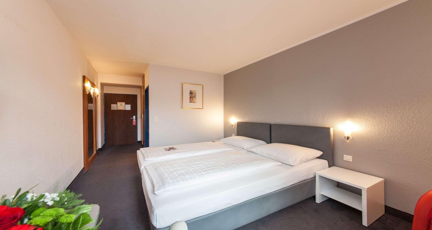 Sure-Hotel-by-Best-Western-Muenchen-Hauptbahnhof-Room-31