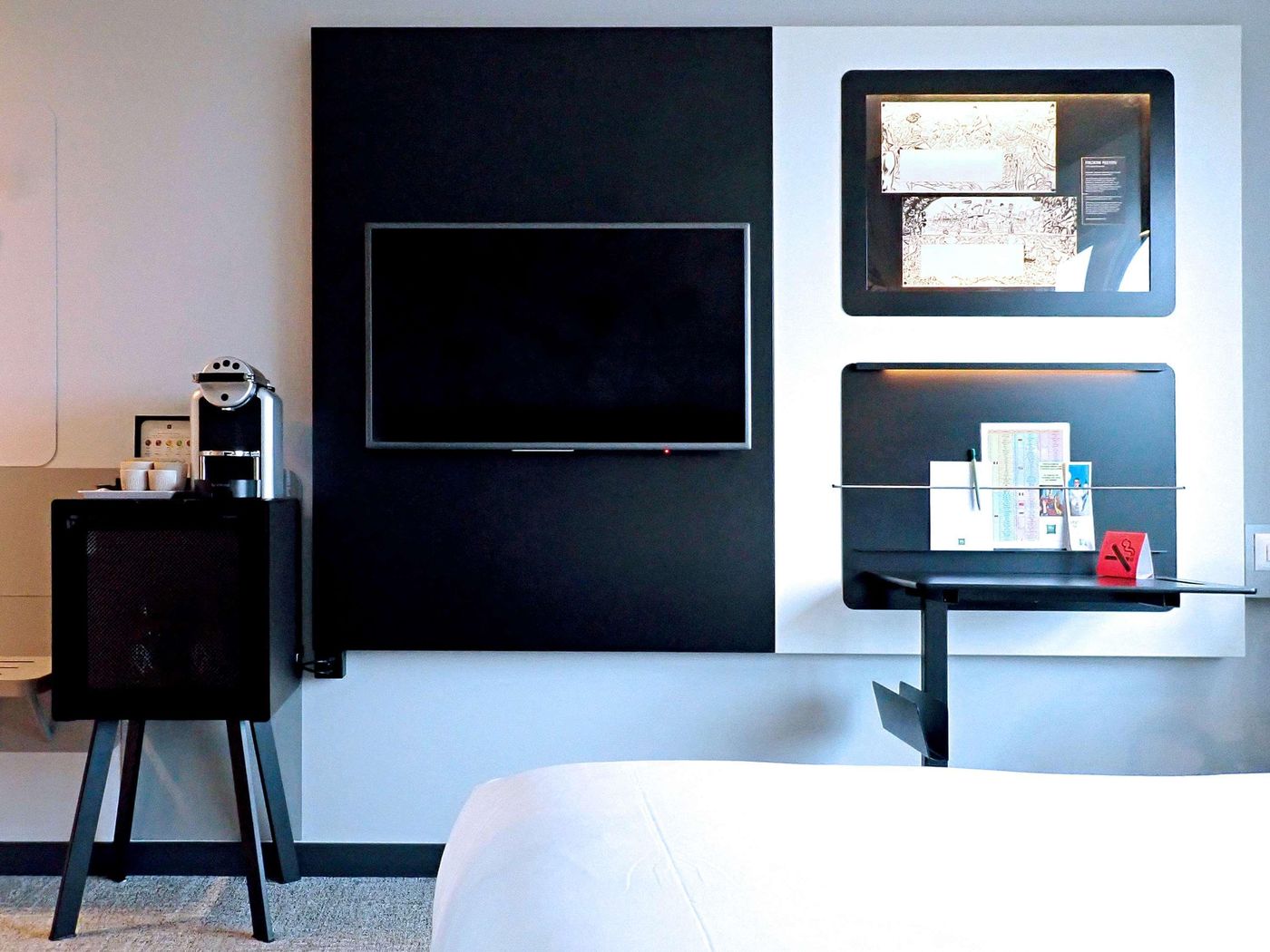 Ibis-Styles-Geneve-Carouge-Room-26